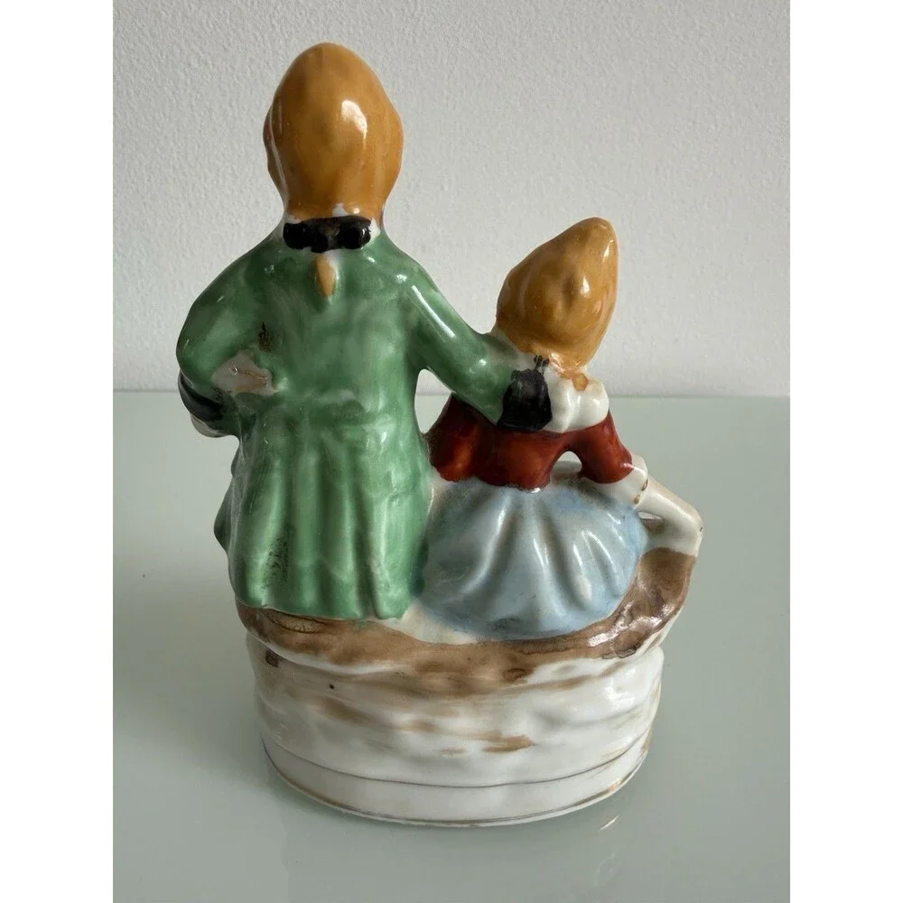 ✿ Vintage Japan Porcelain Figurine Couple 1940s–1950s Hand Painted Romantic